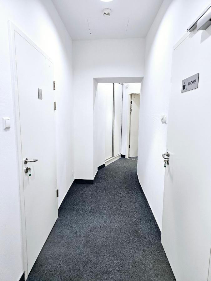 Noclegi Walbrzych Centrum Exteriör bild