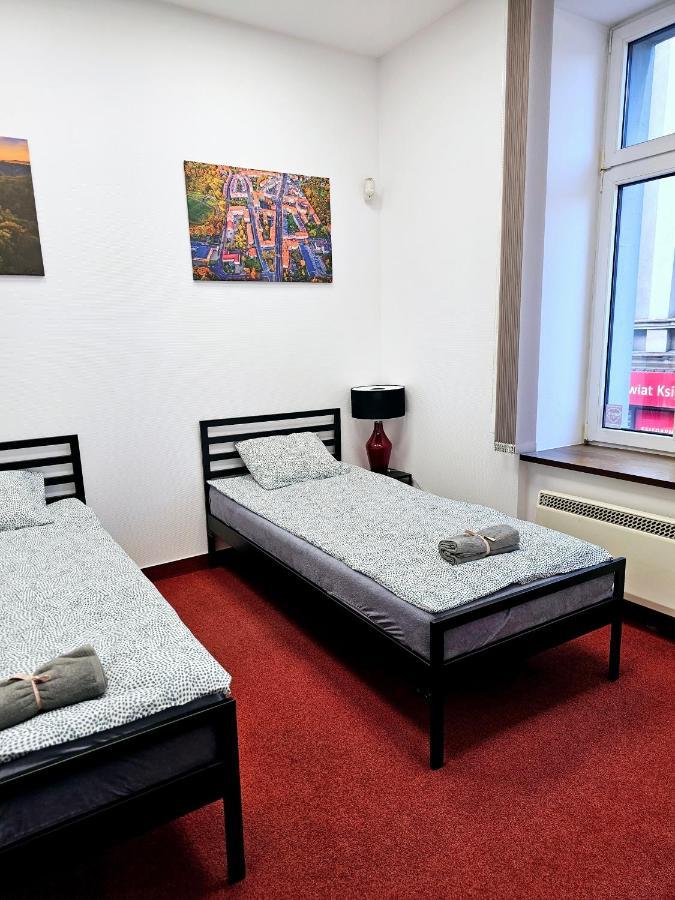 Noclegi Walbrzych Centrum Exteriör bild