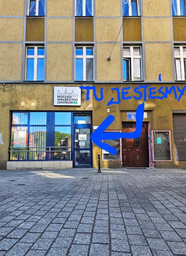 Noclegi Walbrzych Centrum Exteriör bild